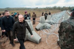 Туск объявил о начале укрепления границы с Россией и Беларусью, проект рассчитан до 2028 года