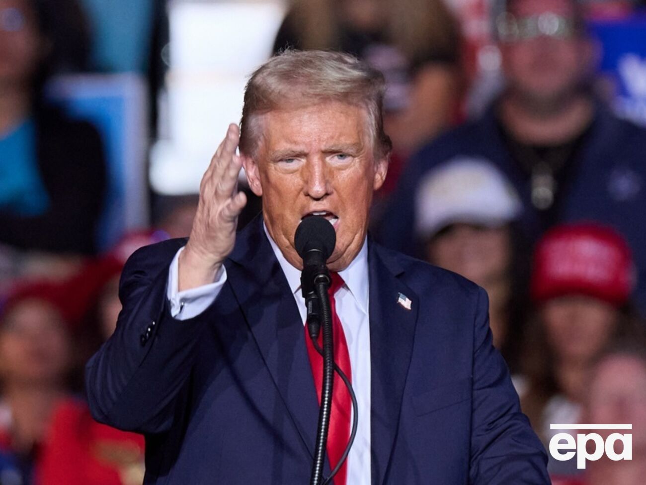 Трамп заявив про шахрайство на дострокових виборах