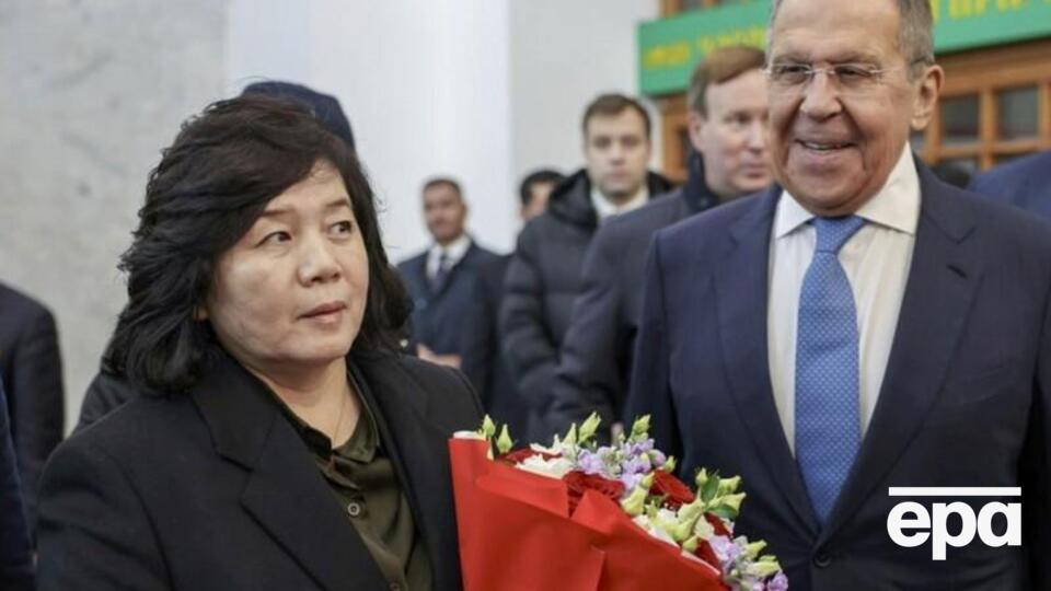 Цой Сон Хі на зустрічі з Лавровим пообіцяла "стояти поруч із російськими товаришами" у війні проти України
