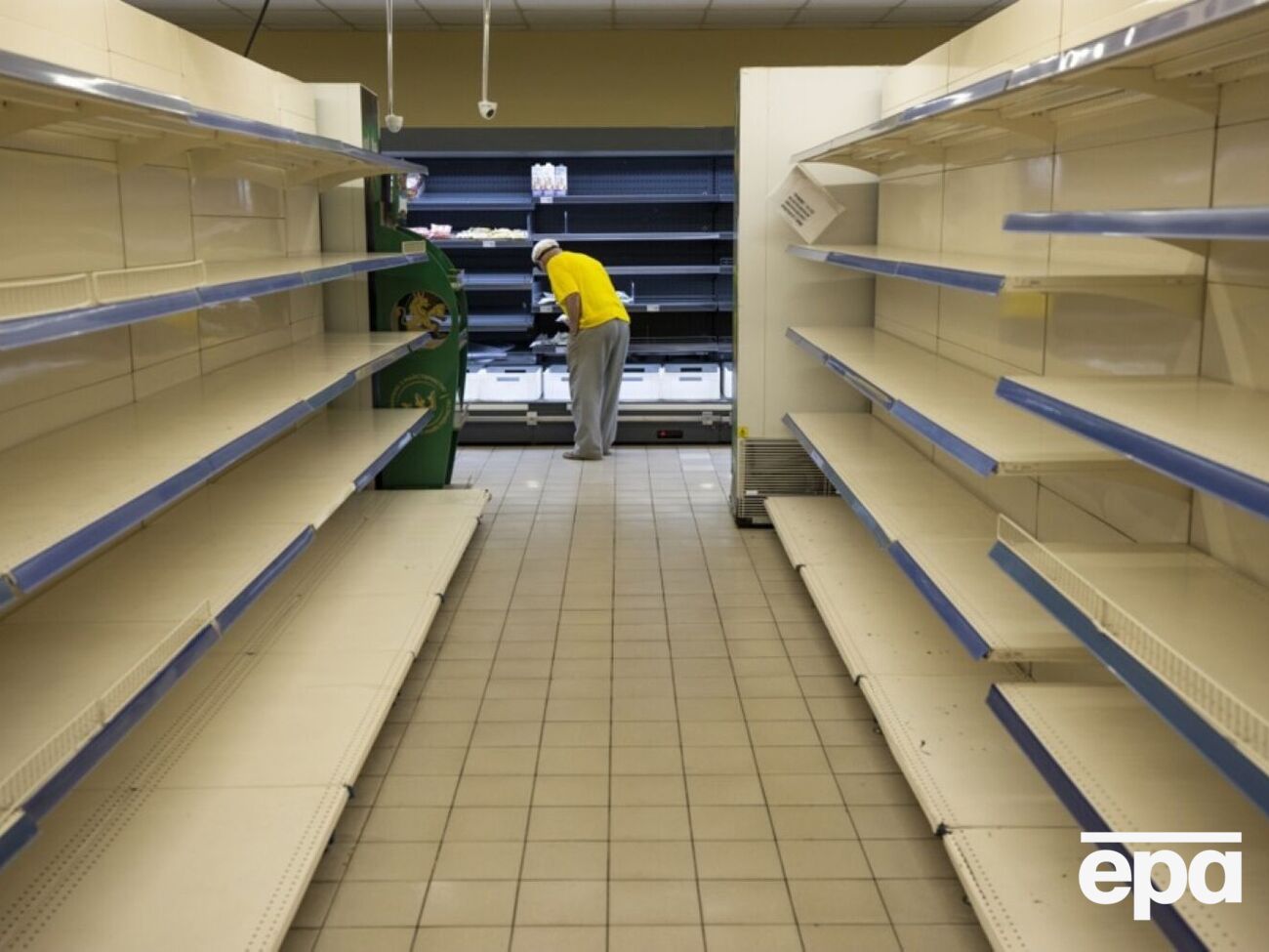 У ЄС радять зробити запаси речей першої потреби, щоб мати можливість протриматися щонайменше 72 години