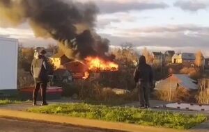 После атаки беспилотников в Подмосковье началось несколько пожаров