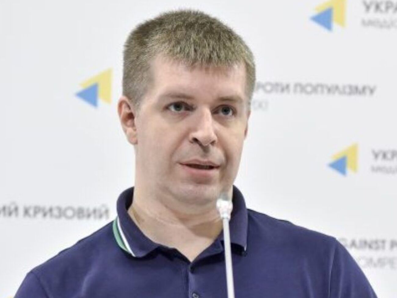 Конструкція "Трамп здає Крим Росії" матиме несолідний вигляд. Адекватний політик це усвідомлює