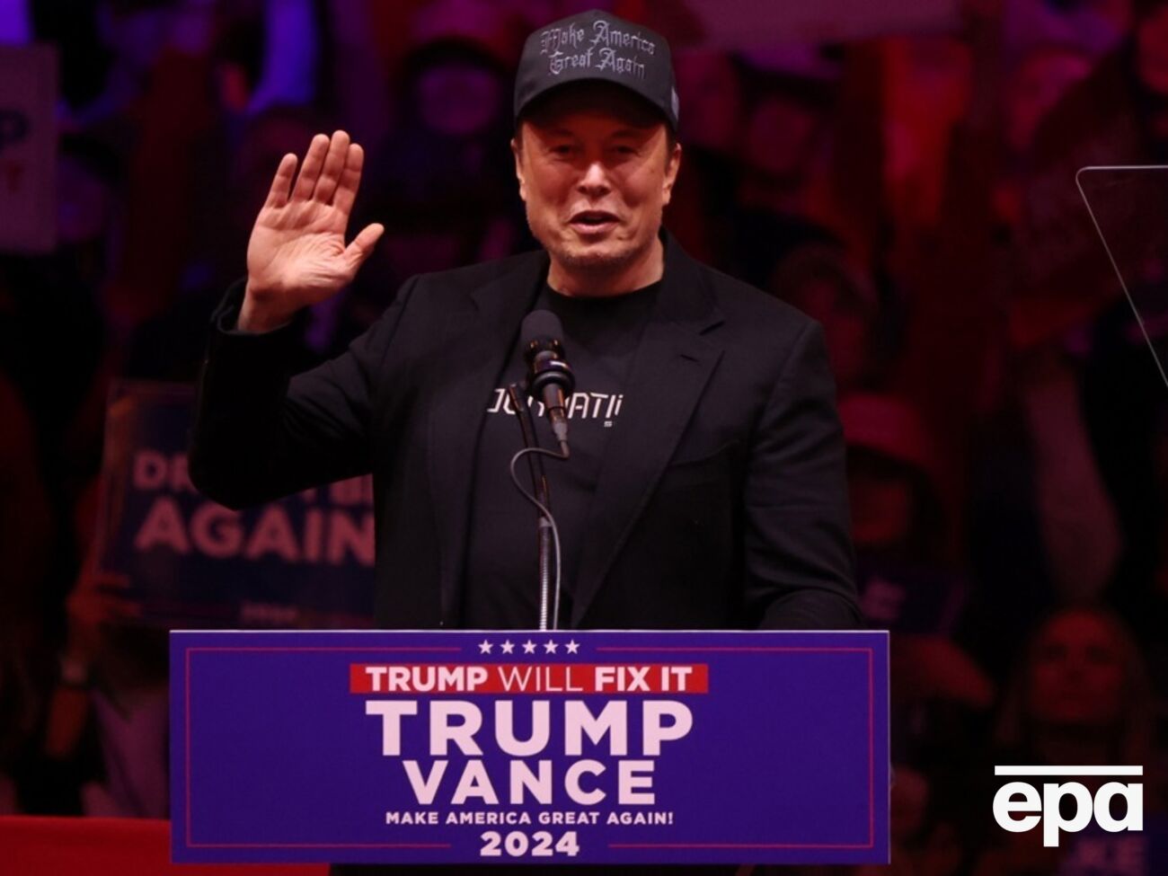 Ілон Маск, за даними ЗМІ, посилює свій вплив на президента Трампа