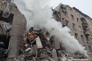 Від удару РФ обвалився цілий під'їзд