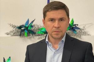 Подоляк: Нельзя вести дискуссию с человеком, который убежден в своем праве убивать