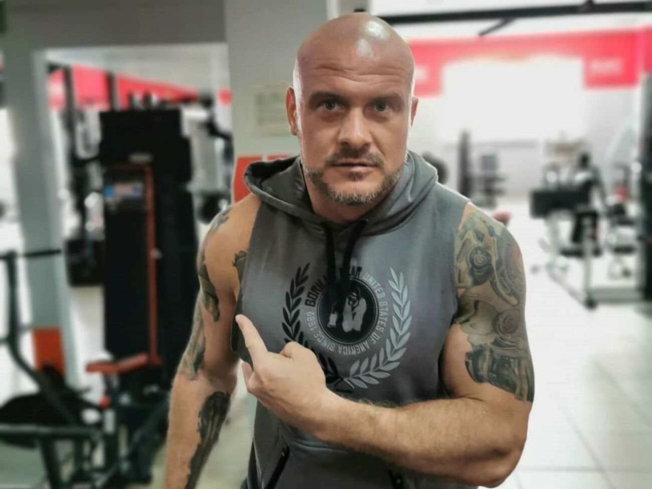 Узелков 2020 року заявив про намір балотуватися у мери Вінниці від ОПЗЖ