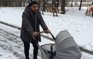 Monatik знає стать майбутньої дитини, але поки її не розголошує