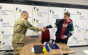 В рекрутинговый центр легиона поступило около 700 заявок от украинцев, проживающих в Польше, Чехии, Германии, Ирландии и других странах, рассказали в Минобороны