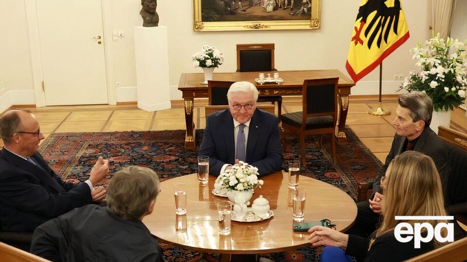 Президент Німеччини оприлюднив можливу дату дострокових парламентських виборів