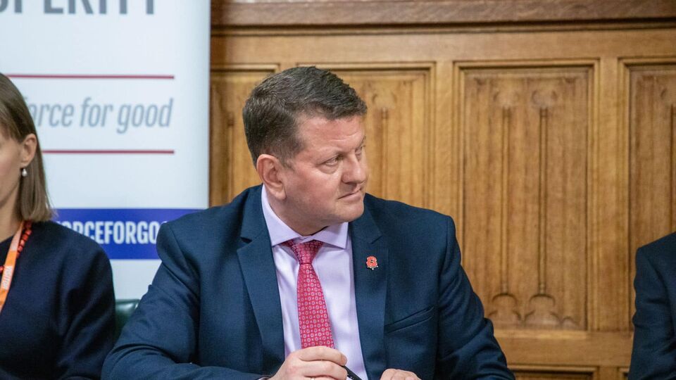 За словами Залужного, ідеться про підготовку майбутніх українських міністрів, прем'єр-міністрів, губернаторів і навіть президента