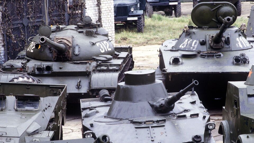 Оккупанты получили технику "Мосфильма" в 2023 году, говорит Шахназаров