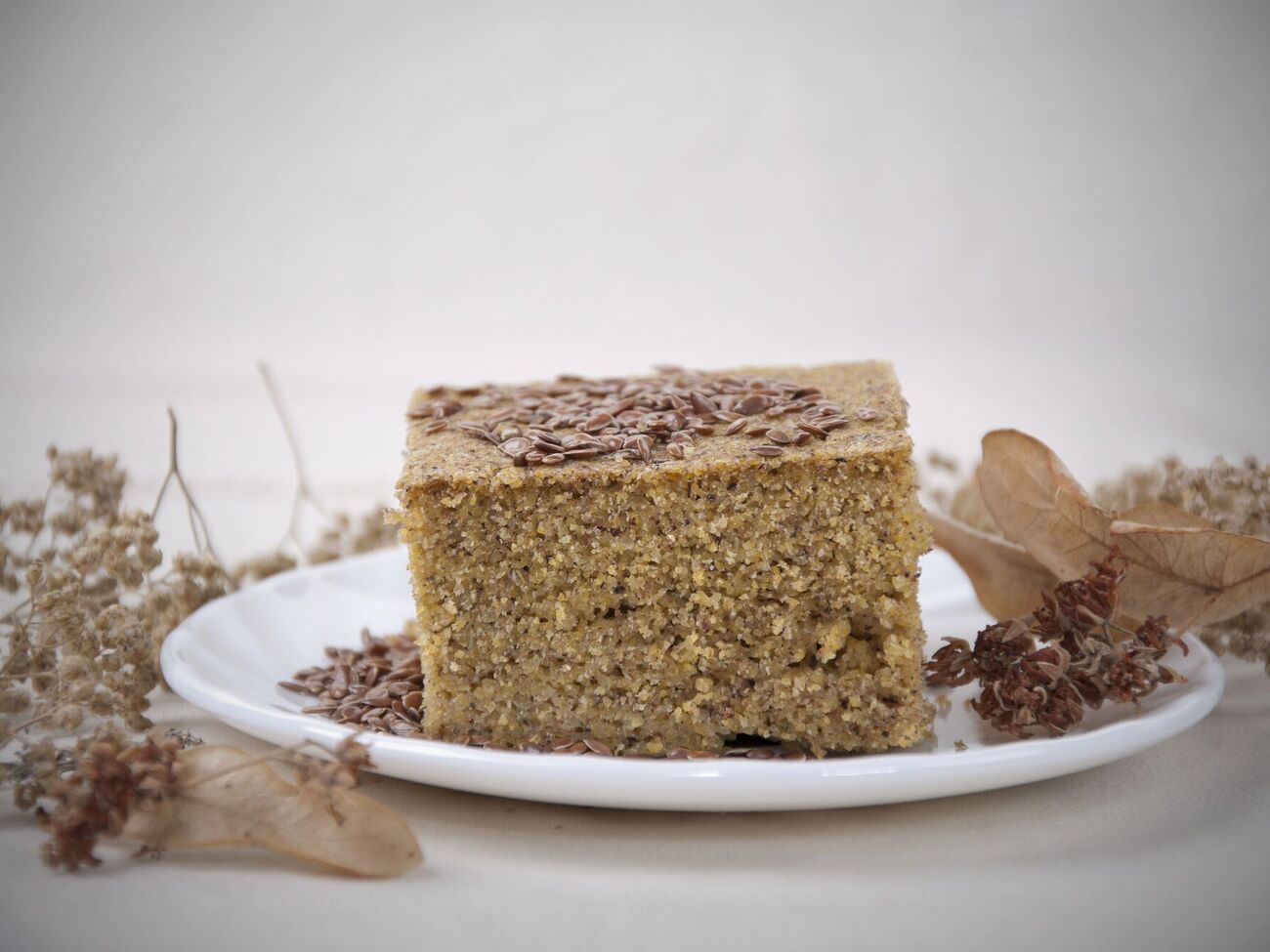 Пирог можно подавать как горячим, так и холодным