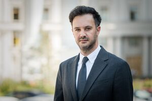 Тихий возразил, что Украина планирует создать ядерную бомбу