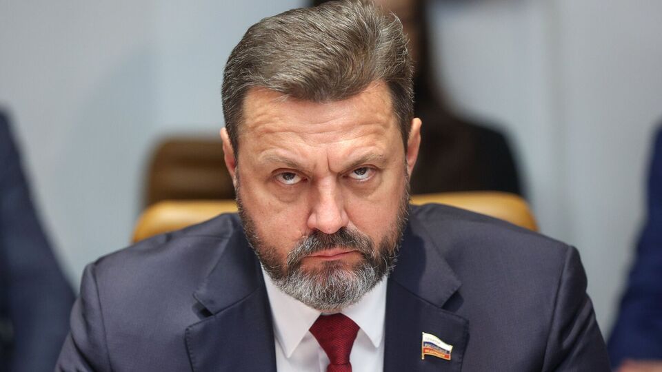 У вересні 57-річний Деркач став сенатором