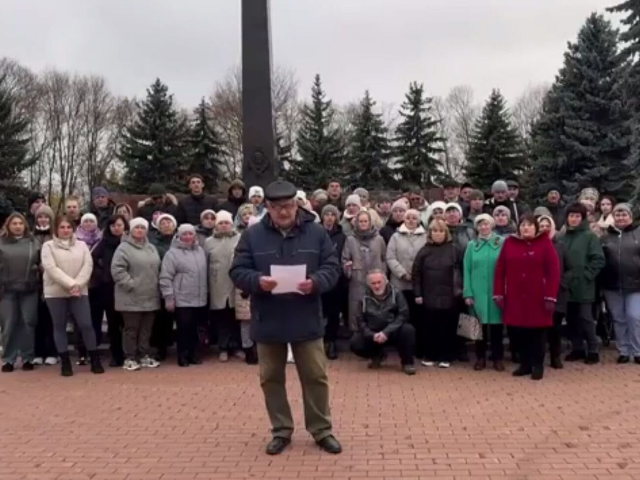 Жителі Ольговки заявили, що три місяці "живуть, як у пеклі"