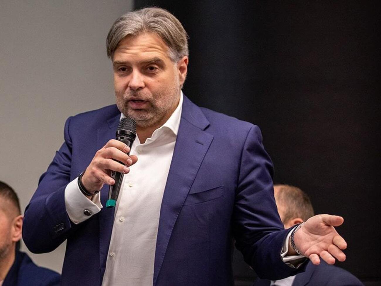 Олександр Каленков: Ми хочемо, але не встигаємо забронювати людей, яких тільки-но прийняли на роботу