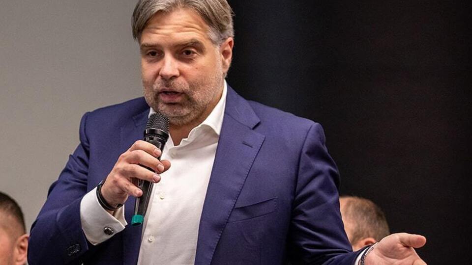 Олександр Каленков: Ми хочемо, але не встигаємо забронювати людей, яких тільки-но прийняли на роботу