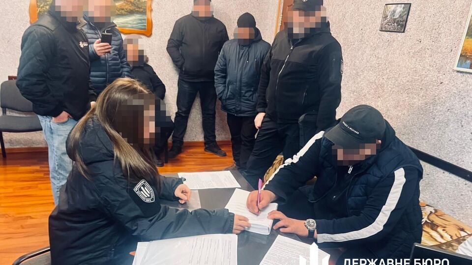 Начальника колонії обвинуватили в допомозі кримінальним авторитетам