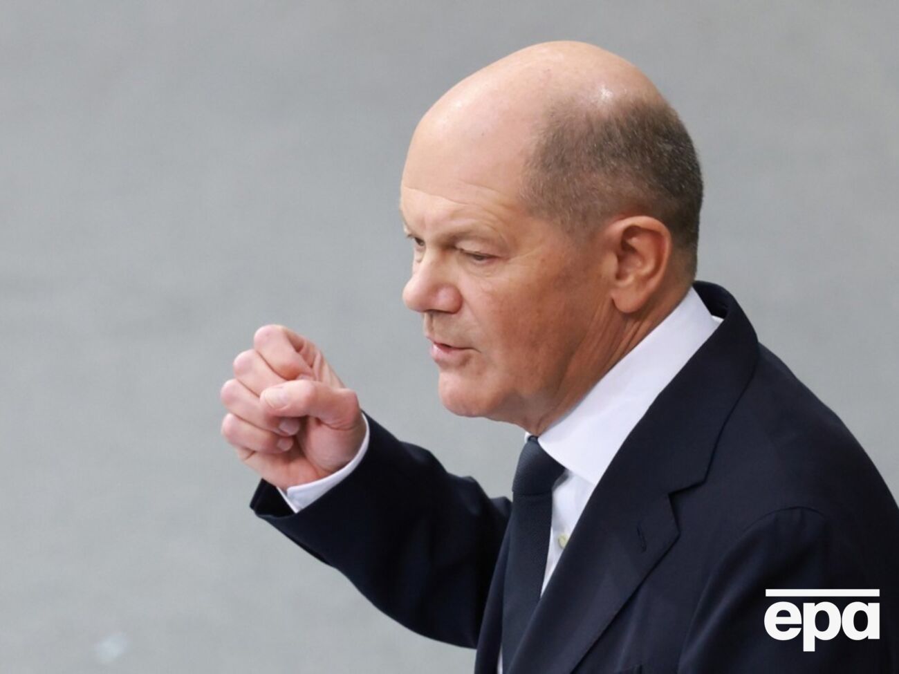 Німеччина підтримуватиме Україну в її обороні від агресії РФ "стільки, скільки буде потрібно", сказав Шольц (на фото) Путіну