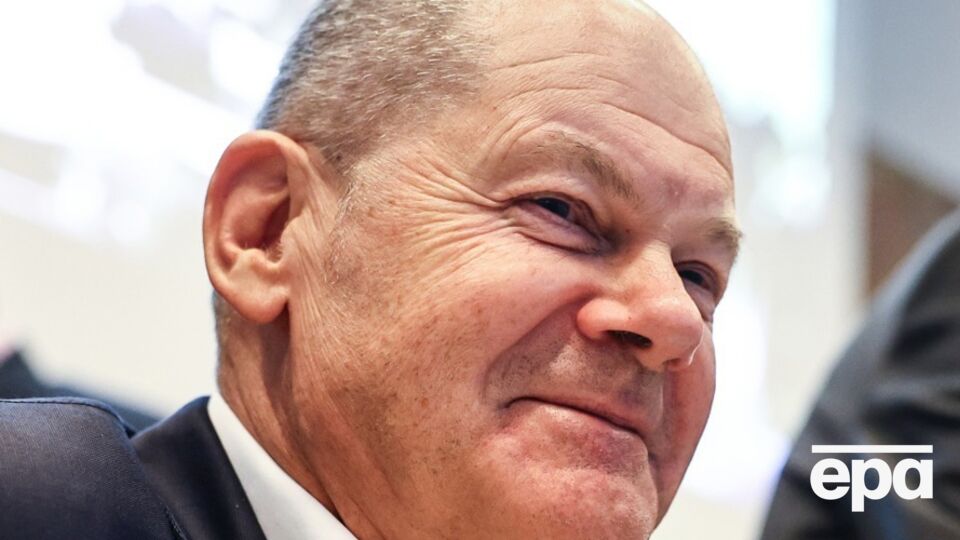 Шольц (на фото) розповів, що в нього була, "можливо, несподівана, але дуже докладна і гарна" розмова із Трампом