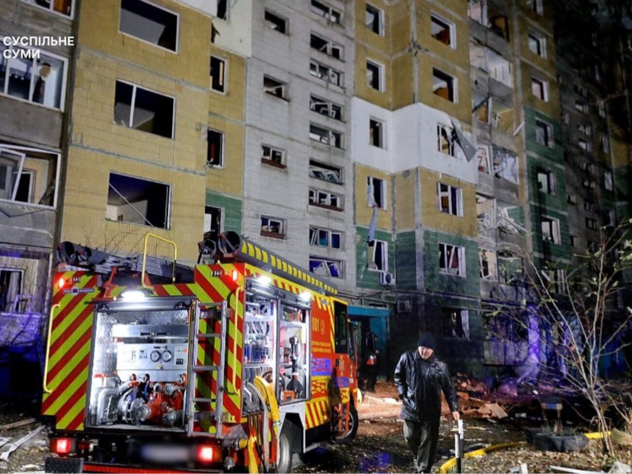 На месте прилета проводят спасательную операцию, отметил президент