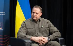 Ермак: Россияне виноваты в убийствах украинцев