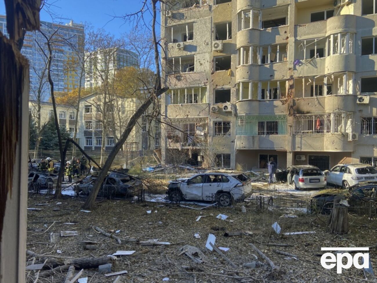 На місці прильоту й далі працюють спеціалісти