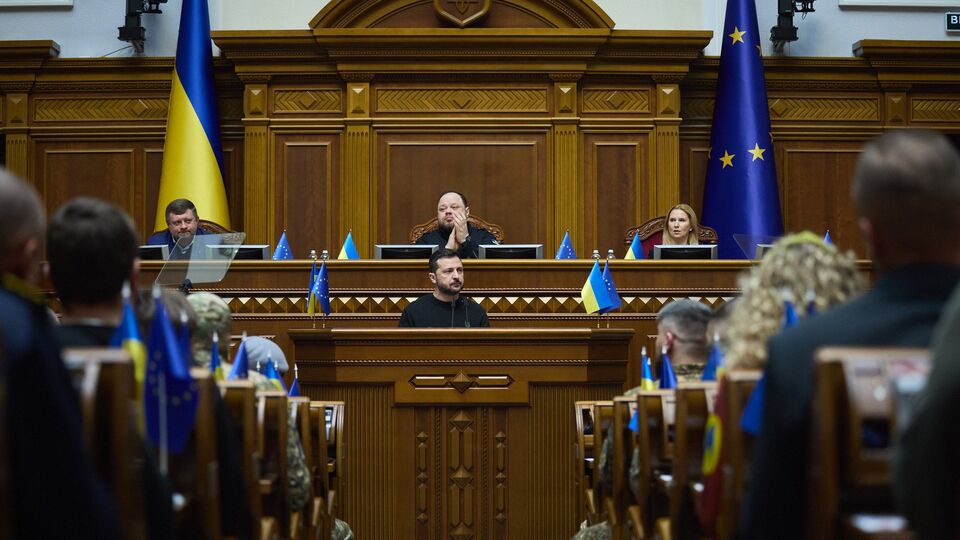 Про українську зброю Зеленський розповів депутатам Ради