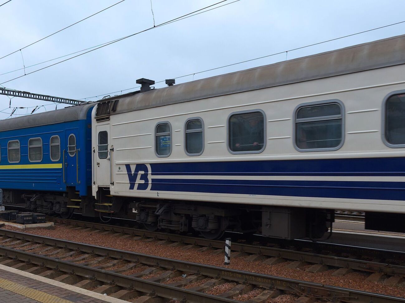 В "Укрзалізниці" заявили, що "перегляд серіалів на робочому місці, тим більше такого змісту, є абсолютно неприпустимим"