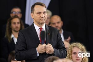 Пропозицію щодо "оборонного кредиту" для закупівлі озброєння вніс уряд Польщі, зазначив Сікорський