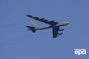 Штати скерують кілька додаткових бардувальників B-52, есмінці для системи ПРО, ескадрильї винищувачів і літаки-заправники