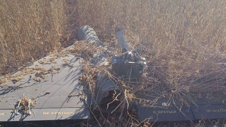 По данным Коваленко, Россия преследует военные и разведывательные цели, а также пытается психологически сломить сопротивление людей