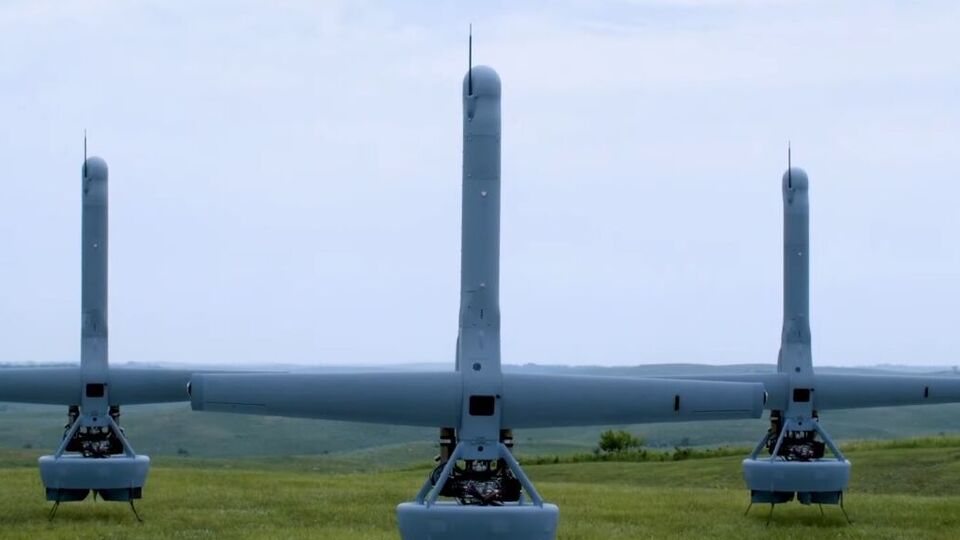 Дроны вертикального взлета V-BAT прошли успешное испытание на полигоне и на фронте, заявляет разработчик