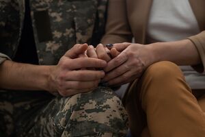 В центре освобожденным военнопленным оказывают медицинскую, реабилитационную и психологическую помощь