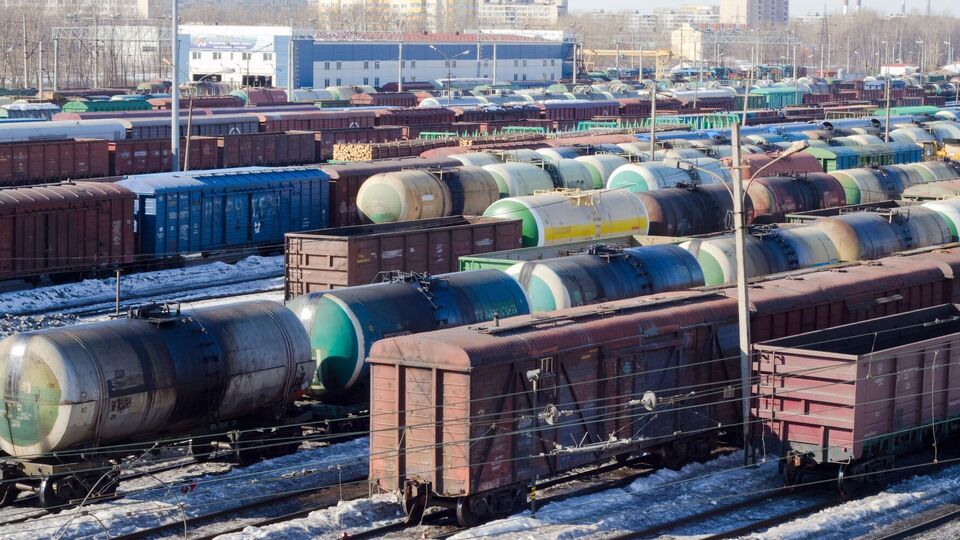 По мнению директора Центра транспортных стратегий, ключевой задачей является создание механизма, который позволит использовать национализированное имущество без риска его потери