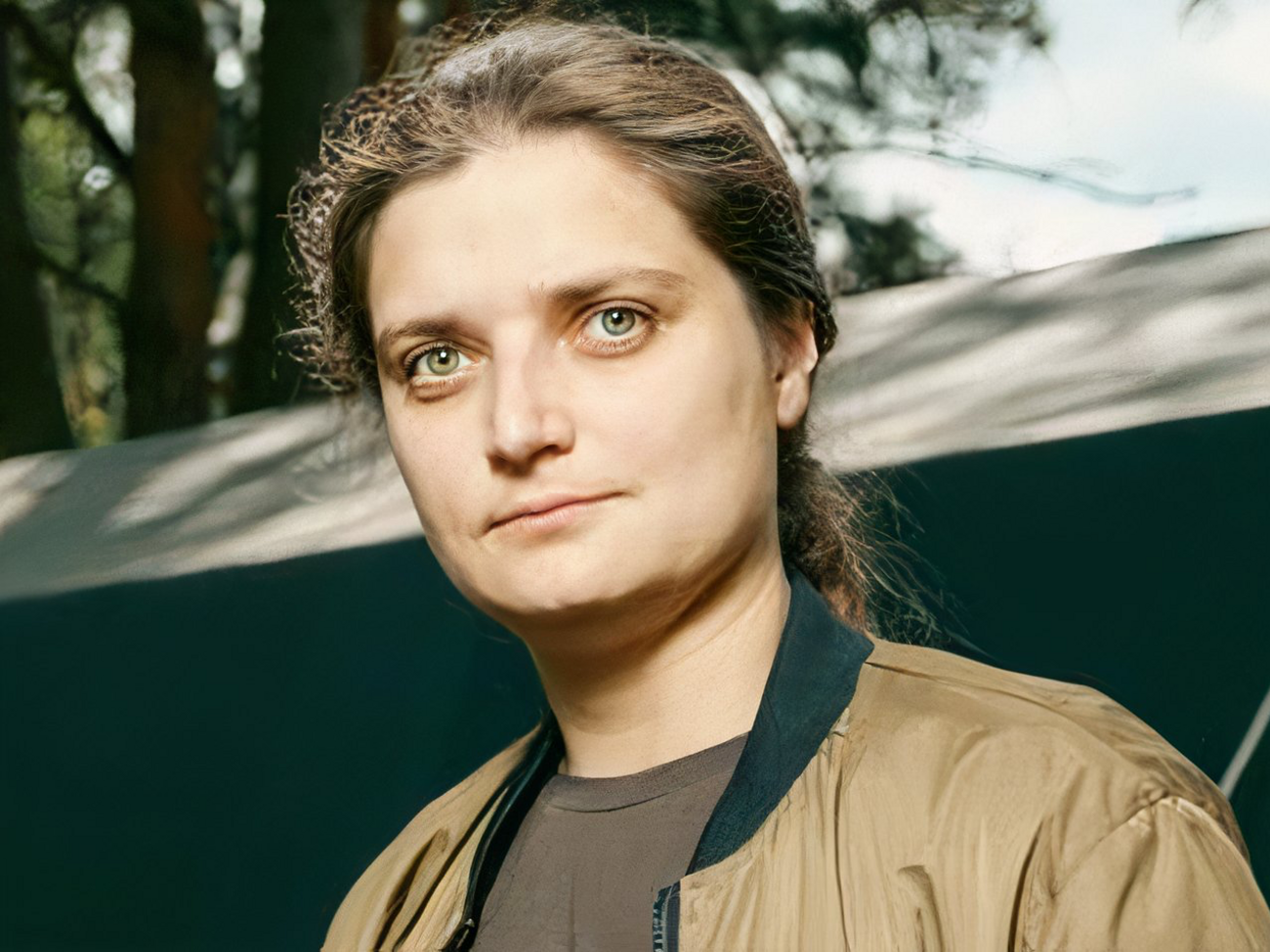 Очень не хватает слов. Всего трех, но сказанных руководством страны, – служить будут все