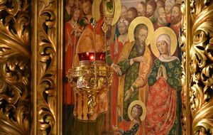 Из всех Богородичных праздников именно этот праздник освещает детство Божией Матери