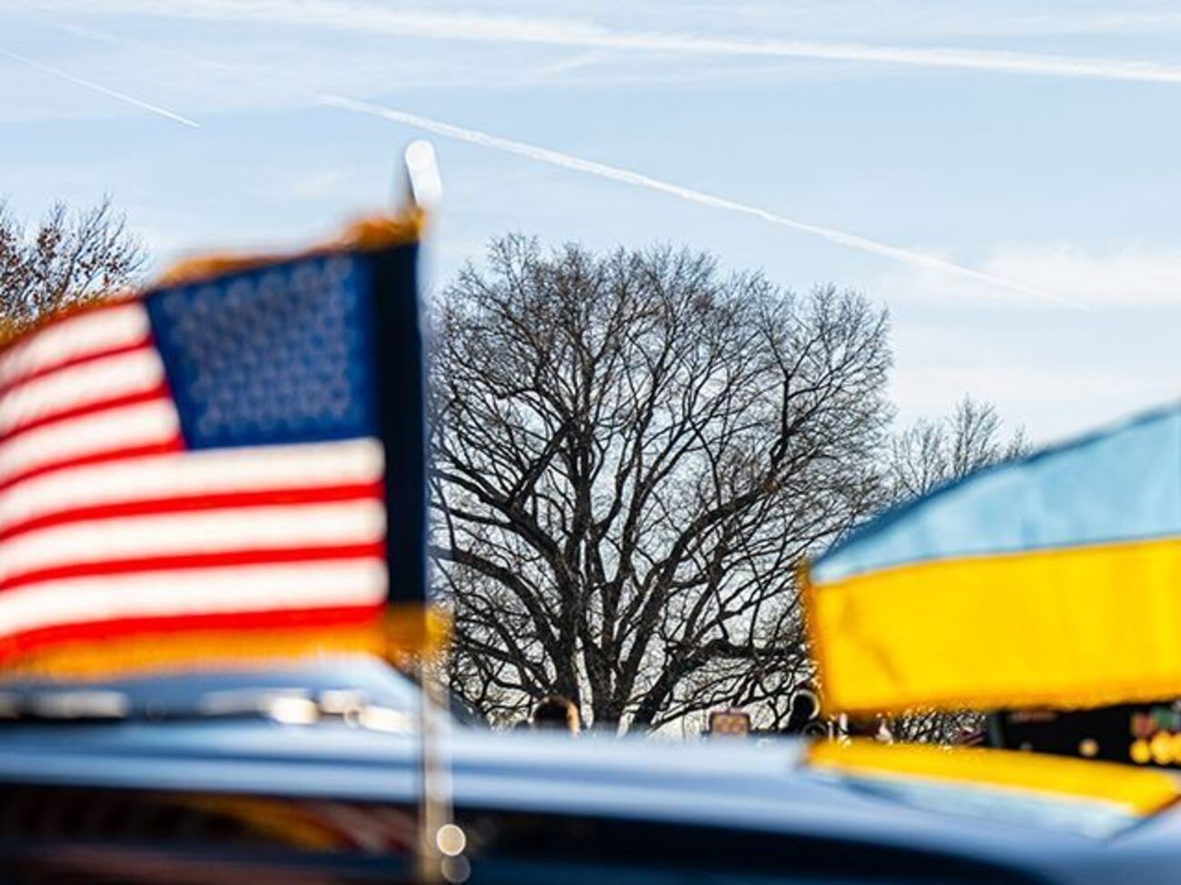 Співробітники американського посольства не виїжджали з України