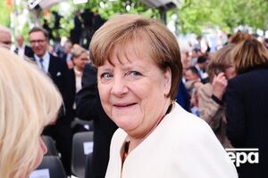 Меркель выпустила мемуары