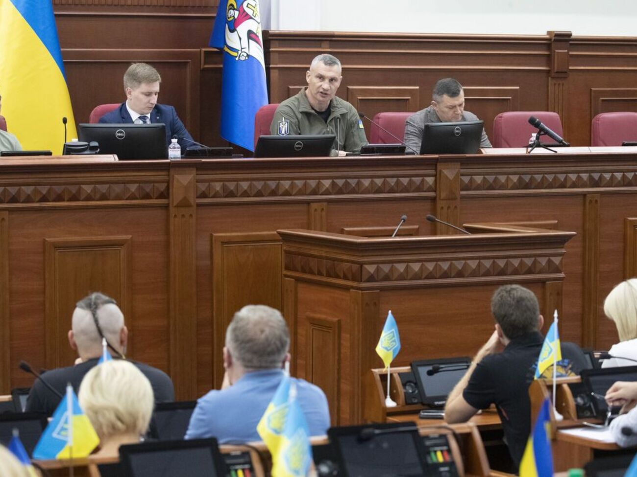 Мэр Киева отметил, что город будет покрывать затраты на изготовление протезов, дополняя государственную помощь