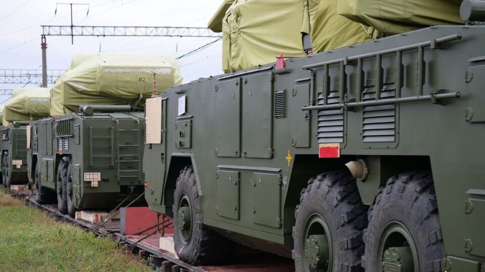 Батарея "Тор-М2" будет осуществлять прикрытие воздушного пространства Минска, заявили в минобороны страны