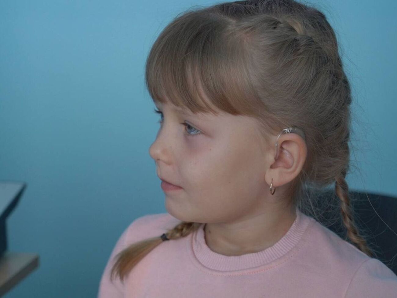 Катя народилася здоровою дитиною, але на тлі стресу повномасштабної війни почала багато хворіти