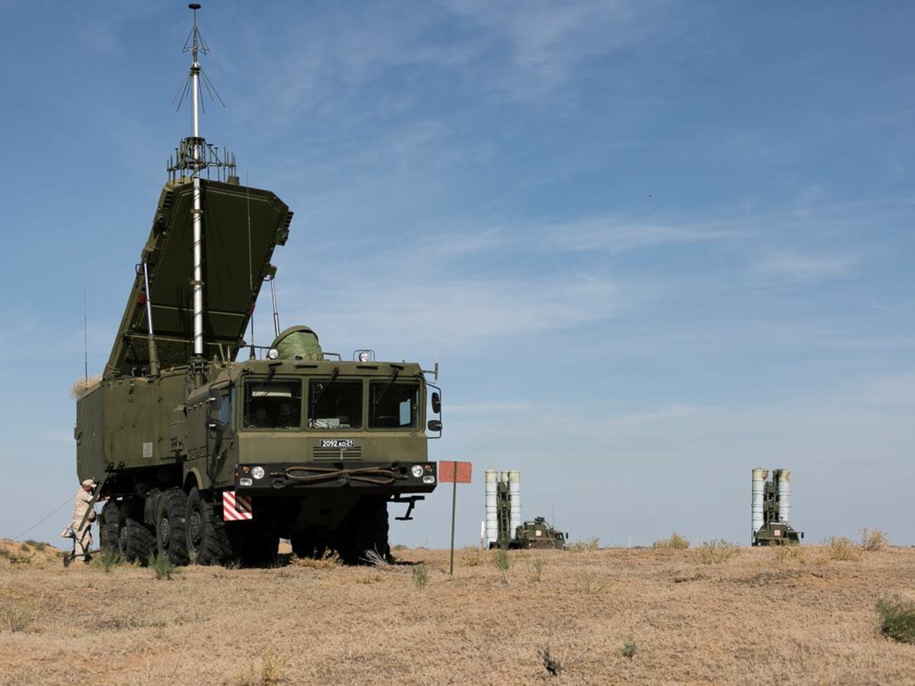 Українські захисники влучили в РЛС зенітного комплексу, який завдавав ударів по наземних цілях, зазначили в Генштабі