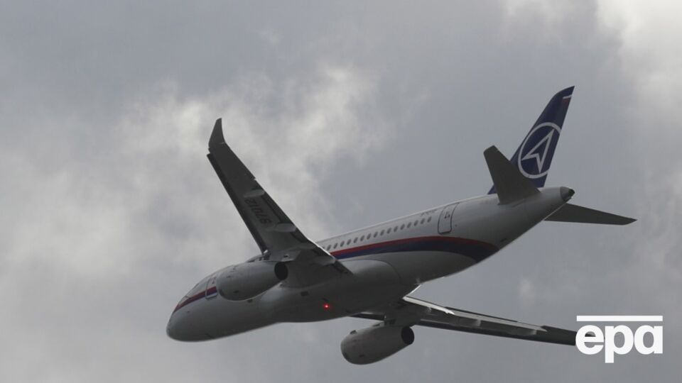 SSJ-100 – первый пассажирский самолет, разработанный в РФ после распада СССР