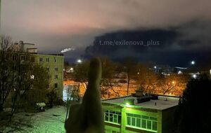У мережі публікують фото нічної пожежі