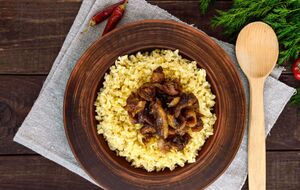 Пшеничная каша является универсальным гарниром