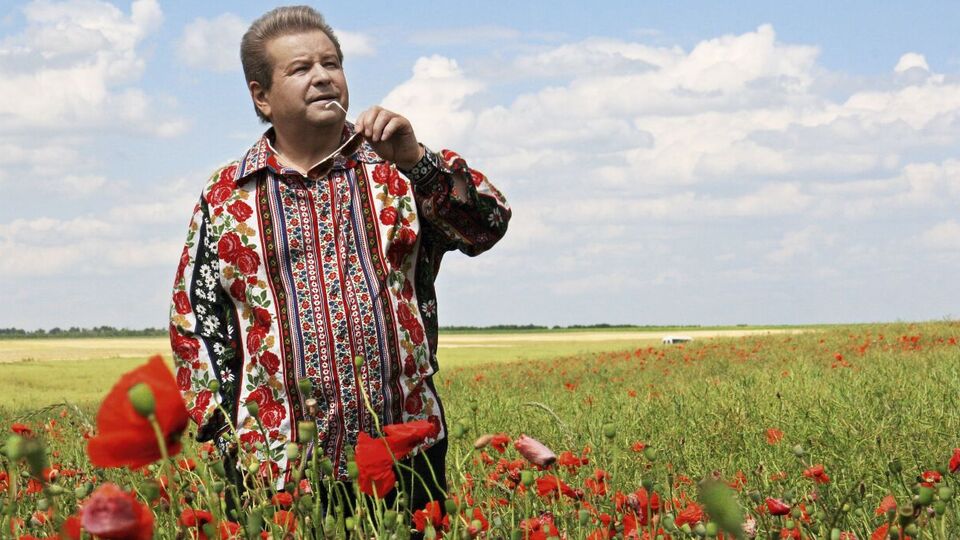 Михаил Поплавский ориентируется на будущее, создавая новые идеи и проекты, рассказала Вилена Воронова