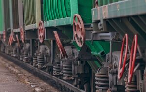 "Укрзалізниця" пропонує підвищити вартість вантажних перевезень на 26%, стверджує УНІАН