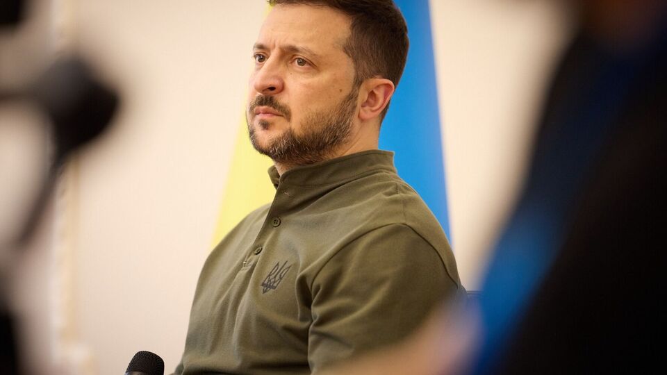 Зеленський зазначив, що на засіданні ставки йшлося й про імпорт електроенергії