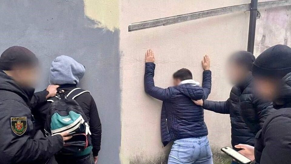 Подозреваемых задержали в Житомире
